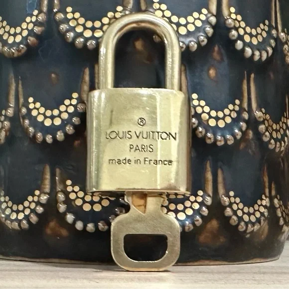 Authentic Louis Vuitton Padlock & Key #309 - Picture 4 of 6